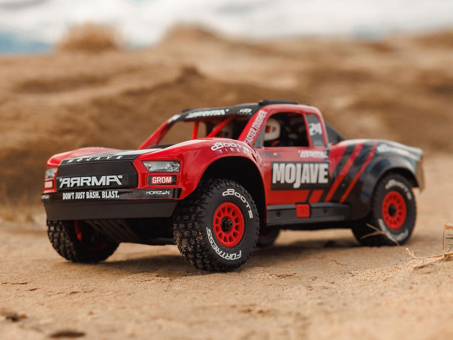 ARRMA 1/18 Mojave GROM 4wd Desert Truck RTR Mega w/Lipo USB Chg RB ARA2104T1