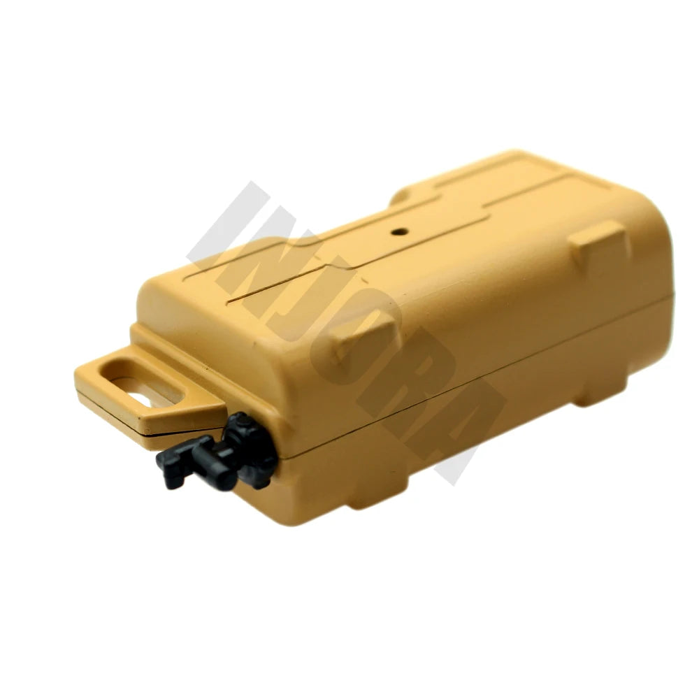 1 Set RC Car Mini Fuel Tank  & Water Jug Decoration Tools for 1:10 RC Rock Crawler Axial SCX10 Wraith TRX-4