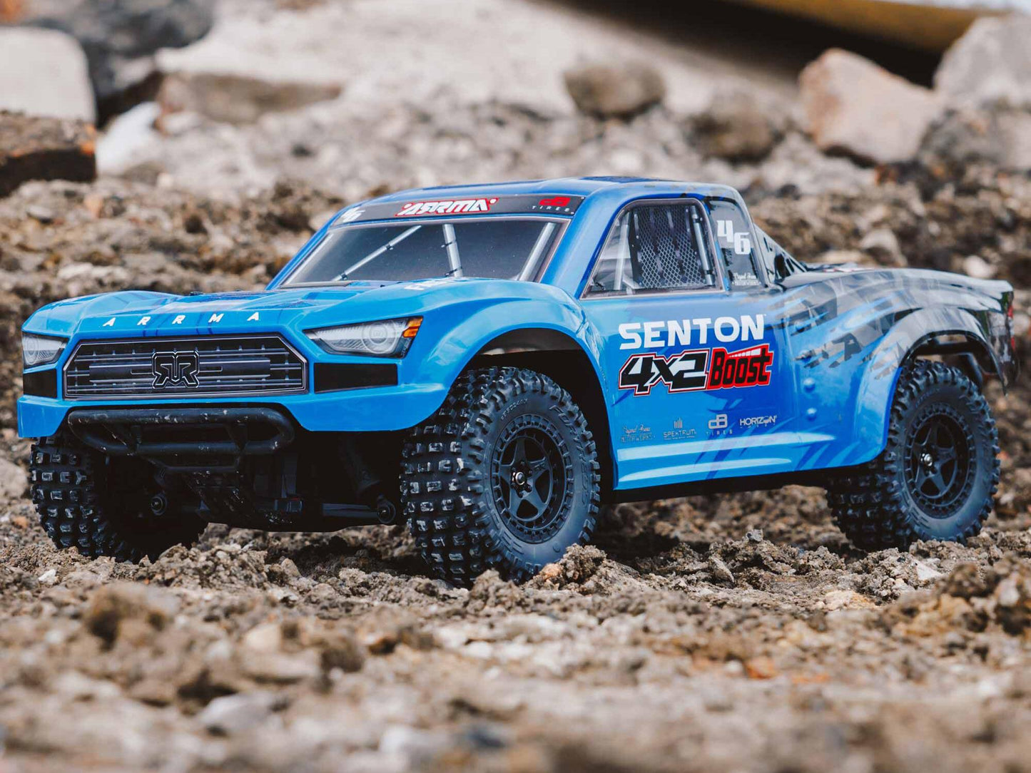 ARRMA Senton Boost 4X2 550 Mega 1/10 2WD SC Blauw met Batt Chg ARA4103SV4T2 (leveranciersvoorraad - beschikbaar op bestelling)