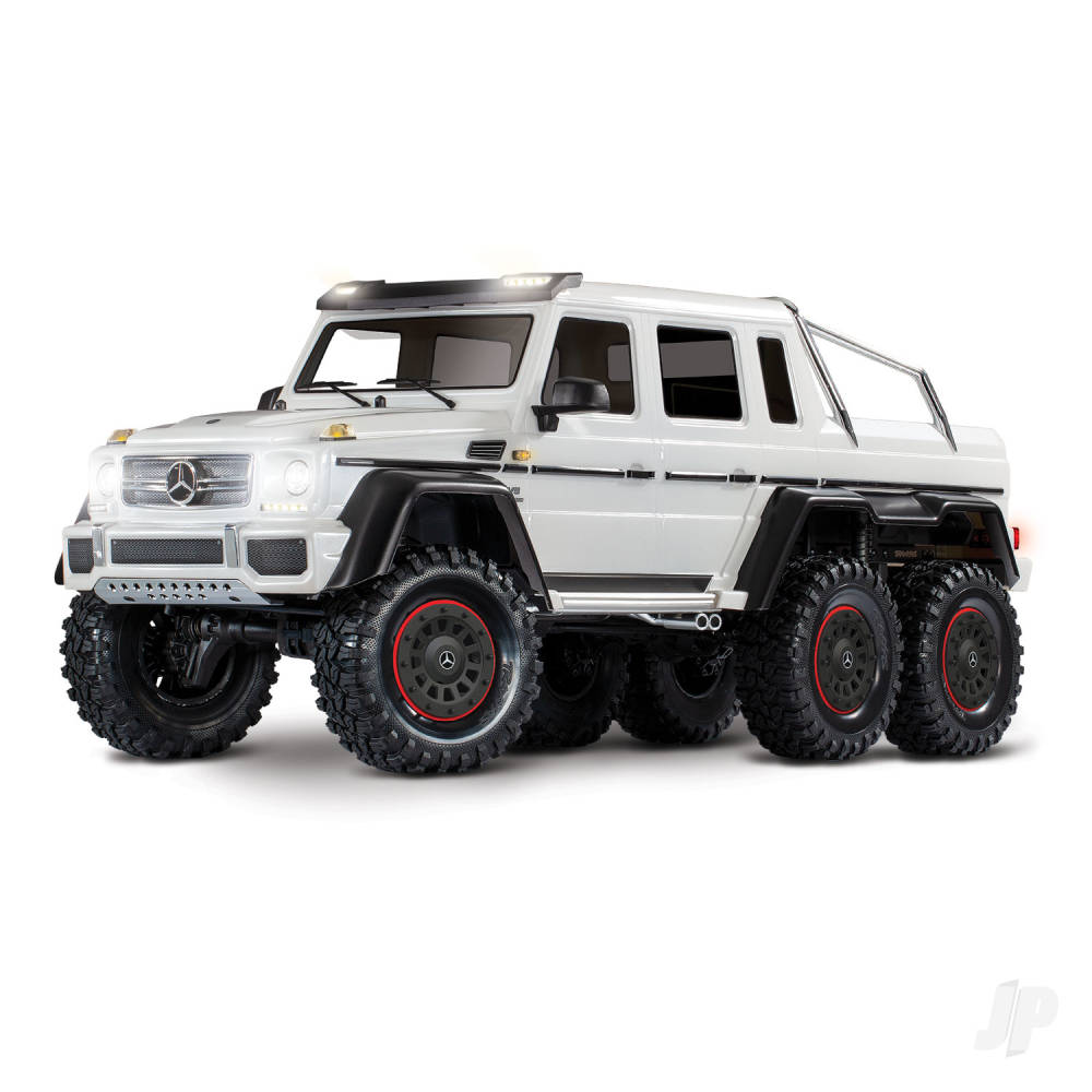 TRAXXAS TRX-6 Mercedes-Benz G 63 AMG 1:10 6X6 Electric Scale & Trail Crawler (+ TQi 4-ch, XL-5 HV, Titan 550) Metallic White  TRX88096-4-WHT