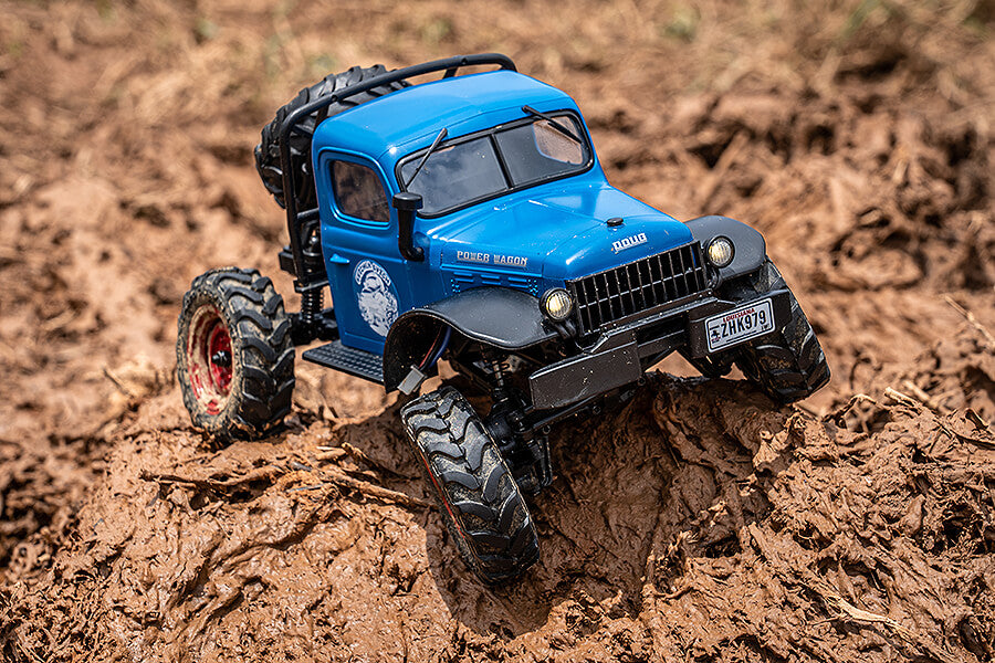 FMS FCX 1/24TH POWER WAGON Scaler RTR - BLUE  FMS12401BL